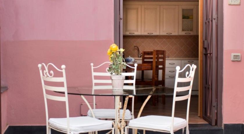 Apartamento Casale Le Noci Vico Equense Habitación foto