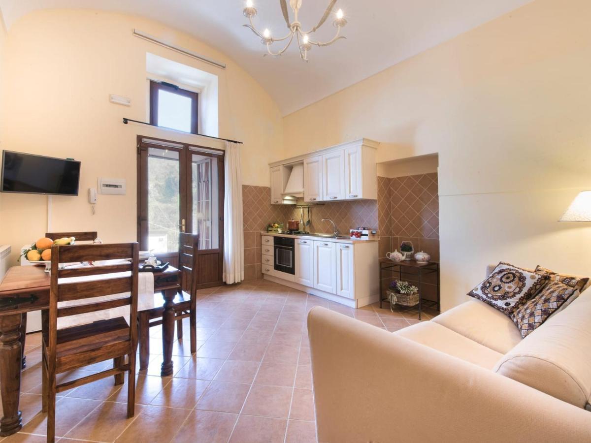 Apartamento Casale Le Noci Vico Equense Exterior foto